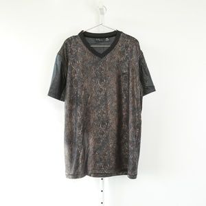 A. Tiziano Snake Print Spandex V-Neck Tee